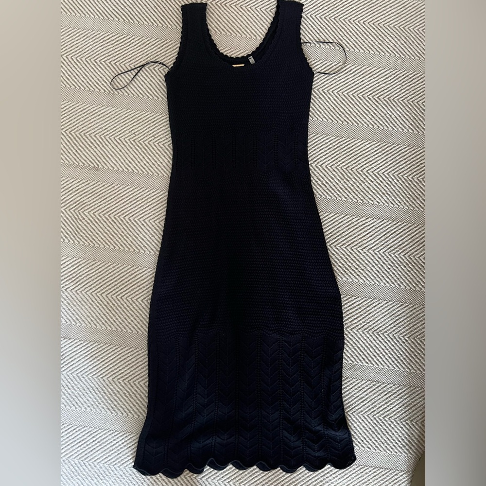 Elie Tahari Knit Navy Midi Dress